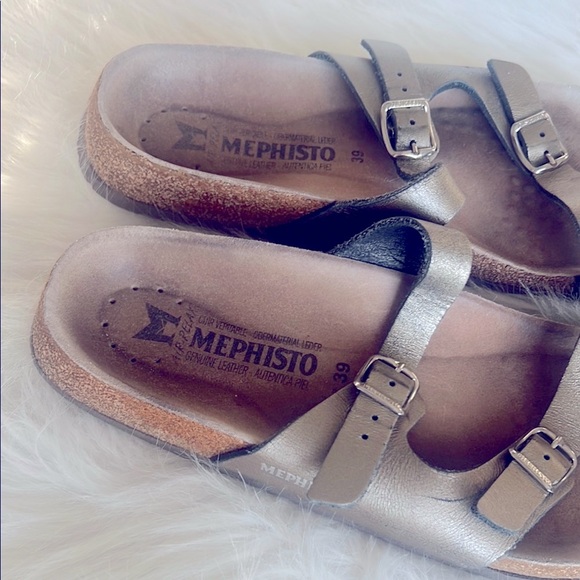 MEPHISTO Sandals Style Helen Double Strap Metallic Sandals - Size 39 - Picture 4 of 10